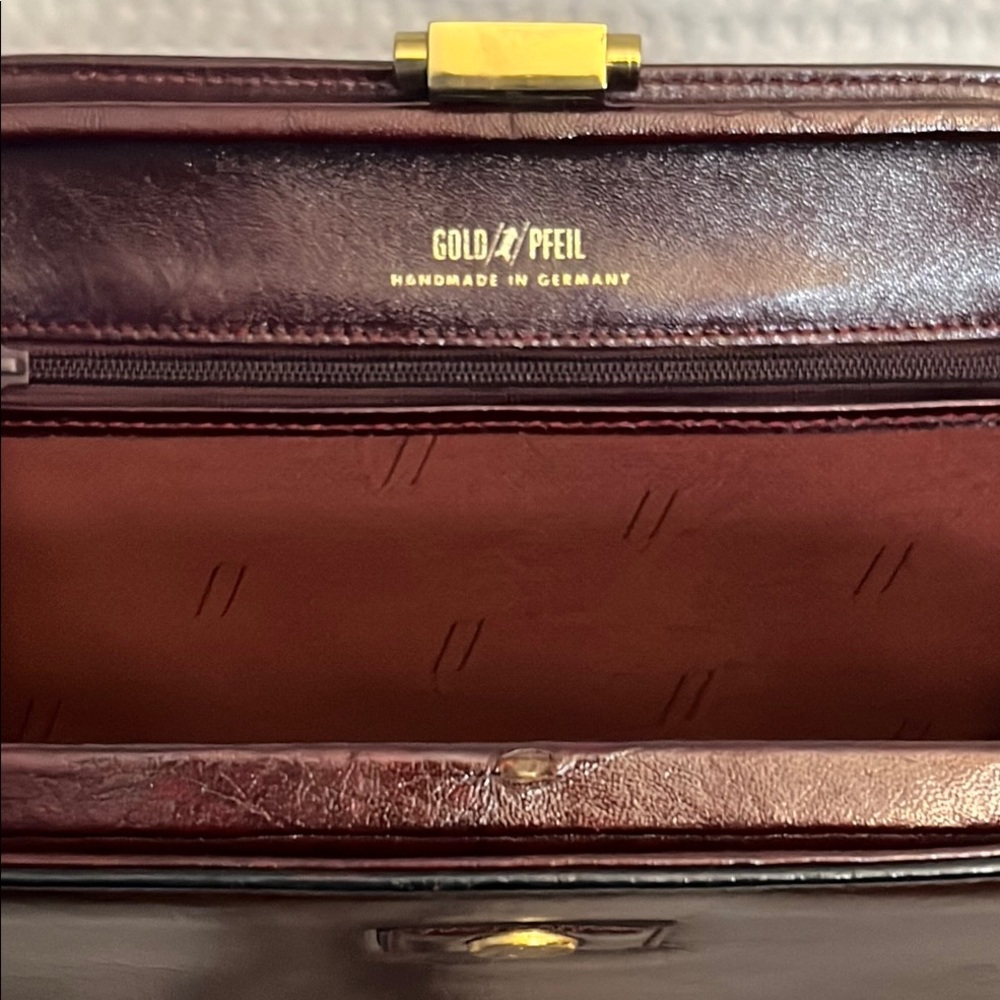 Goldpfeil Burgundy Leather Shoulder Bag  (REHAB) - Picture 11 of 13